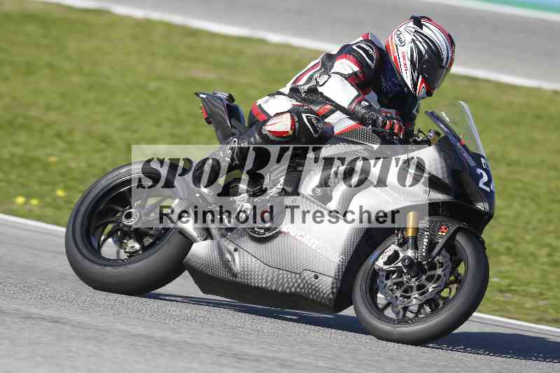 /Archiv-2025/02 28.-31.01.2025 Moto Center Thun Jerez/blau-blue/241